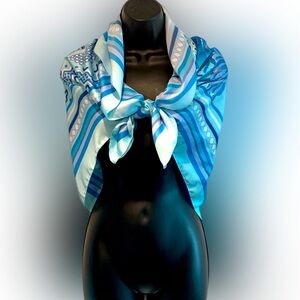 2/$12 Beautiful Blue Scarf
